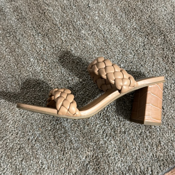 Women’s Dolce Vita Heels size 9.5 bx 10 - Picture 9 of 10